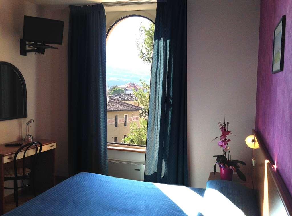 Hotel 2000 Fabriano Rom bilde